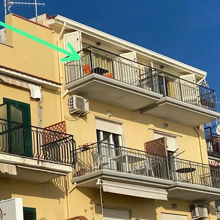 La Mansarda Lägenhet Giardini Naxos