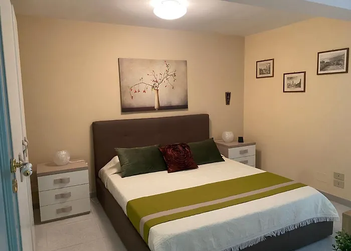 La Mansarda * Giardini Naxos