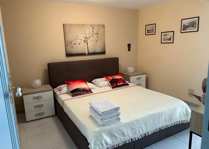 La Mansarda Giardini Naxos